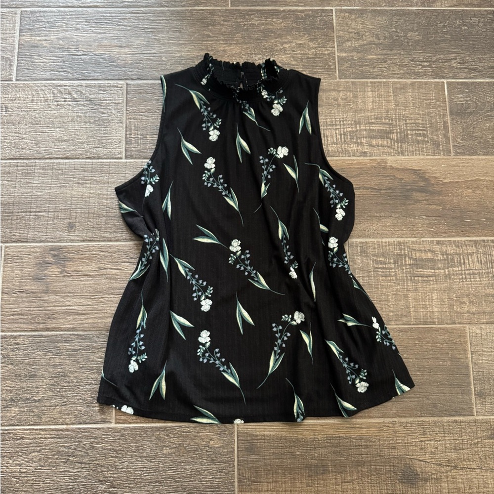 Apt. 9 Floral Sleeveless Black Top